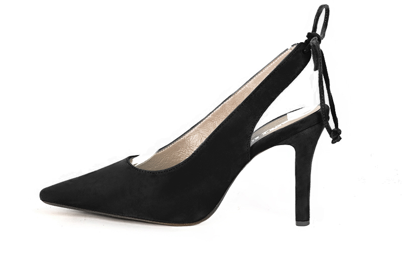 Matt black women's slingback shoes. Pointed toe. High slim heel. Profile view - Florence KOOIJMAN